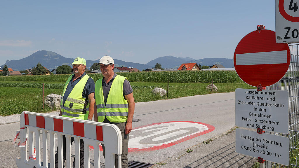 SB: Abfahrtssperre, Urlauberreiseverkehr, Reiseverkehr, A10, Tauernautobahn,