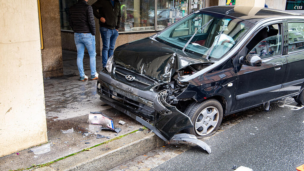 Pkw-Crash in Salzburg-Lehen