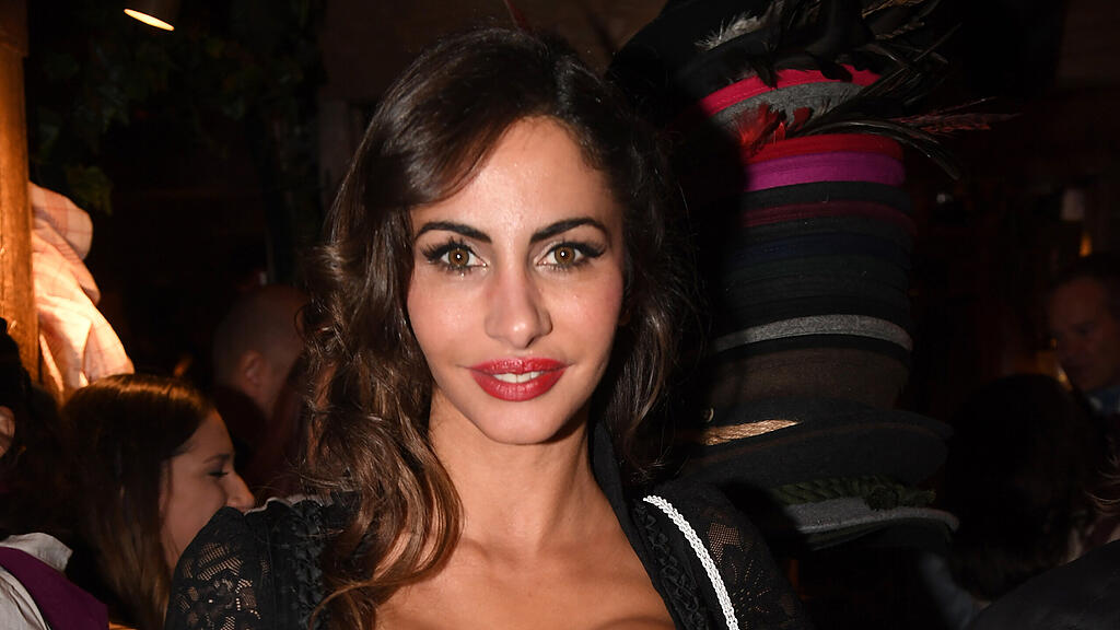 Janina Youssefian,