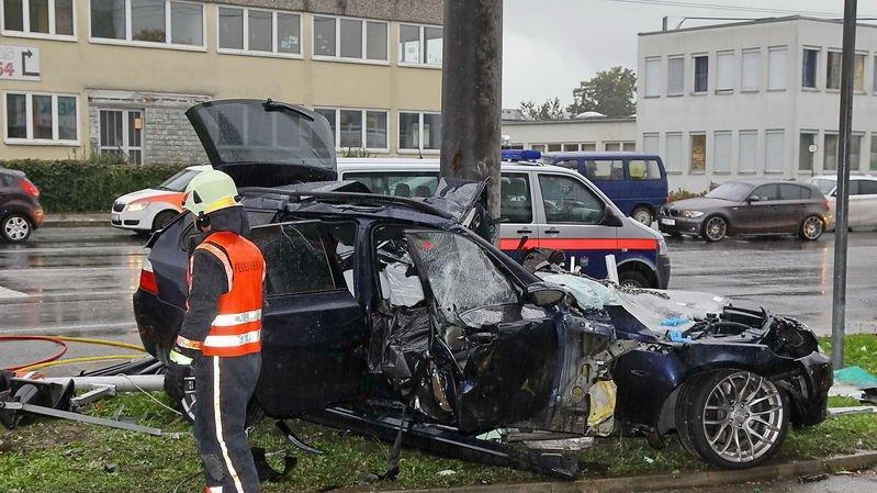 Zwei Tote bei Crash