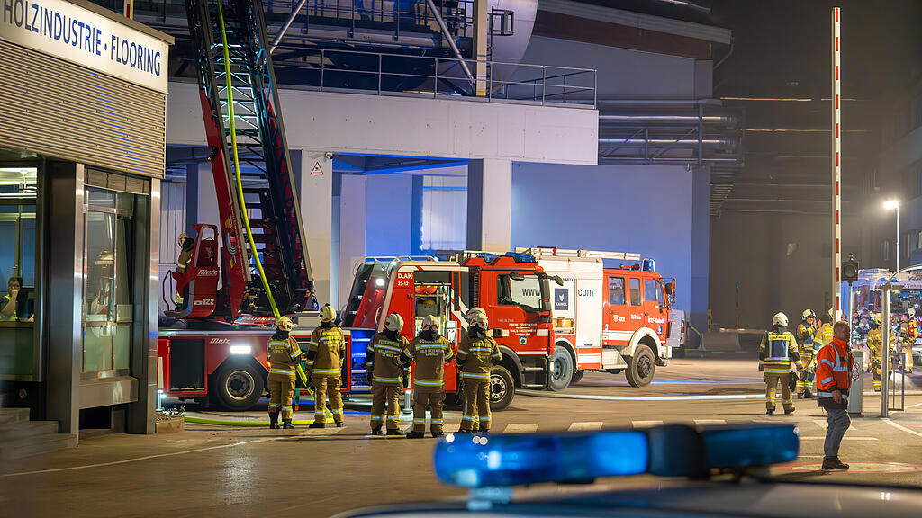 Brand bei Kaindl in Wals I