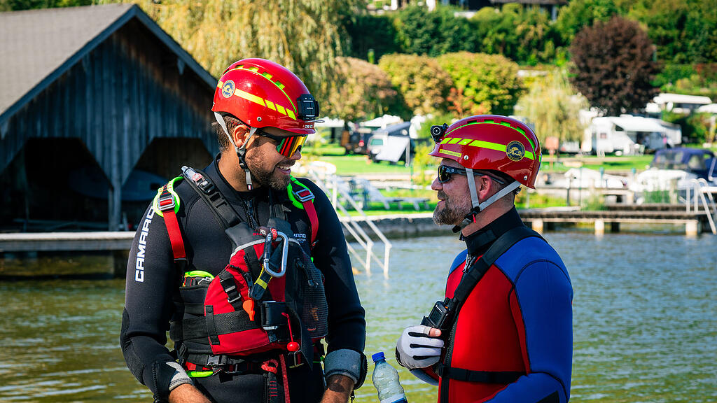 Übungstag der Wasserrettung und Flugpolizei am Obertrumer See