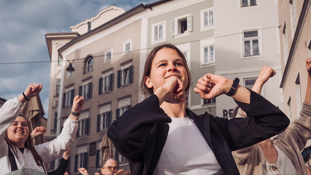 Flashmob-Tanzen am Welt-Down-Syndrom-Tag