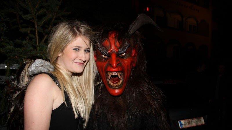 Krampus-Kränzchen I