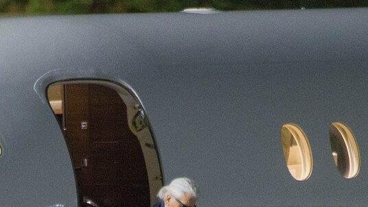 Karl Lagerfeld landet in Salzburg