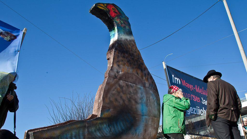 VGT-Protestaktion gegen "Hohe Jagd und Fischerei"