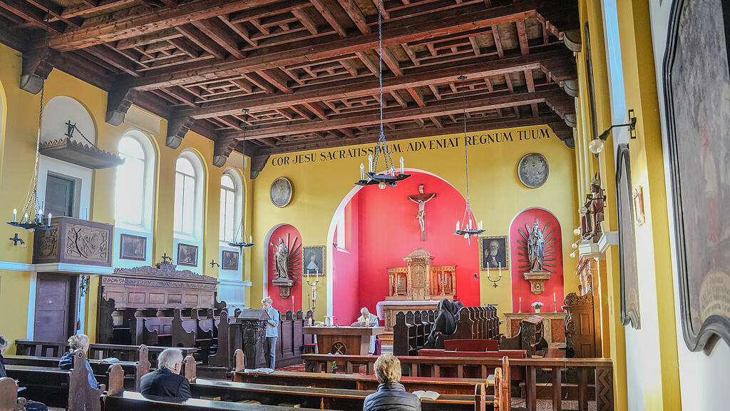 Messe der Nonnen im Kloster Goldenstein