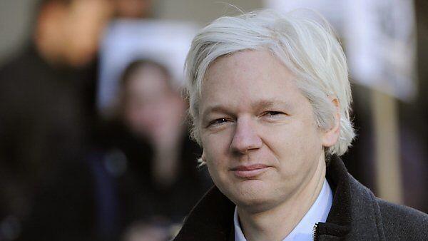 Julian Assange meldet sich zu Wort