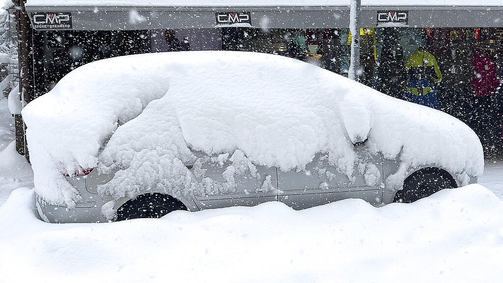 Schnee-Chaos auf Brennerautobahn