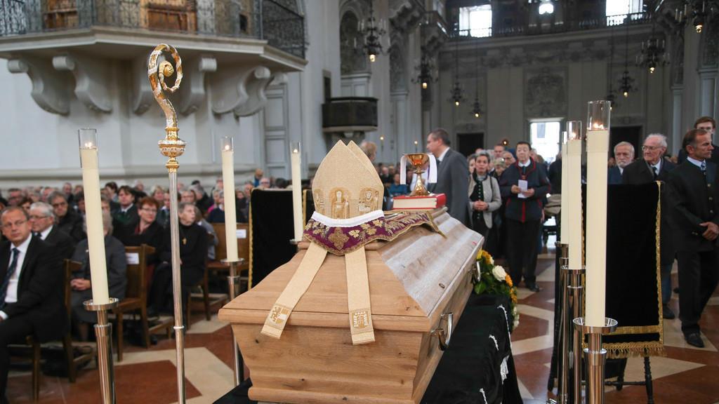 Trauerfeier für Alterzbischof Georg Eder