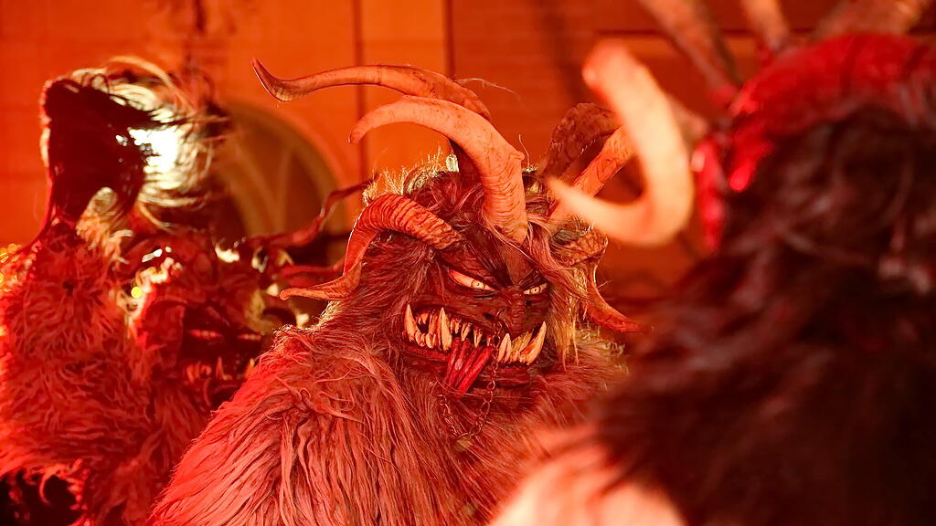 20231221_fmt_perchtenlauf_raunacht_dompl_KJ036.JPG