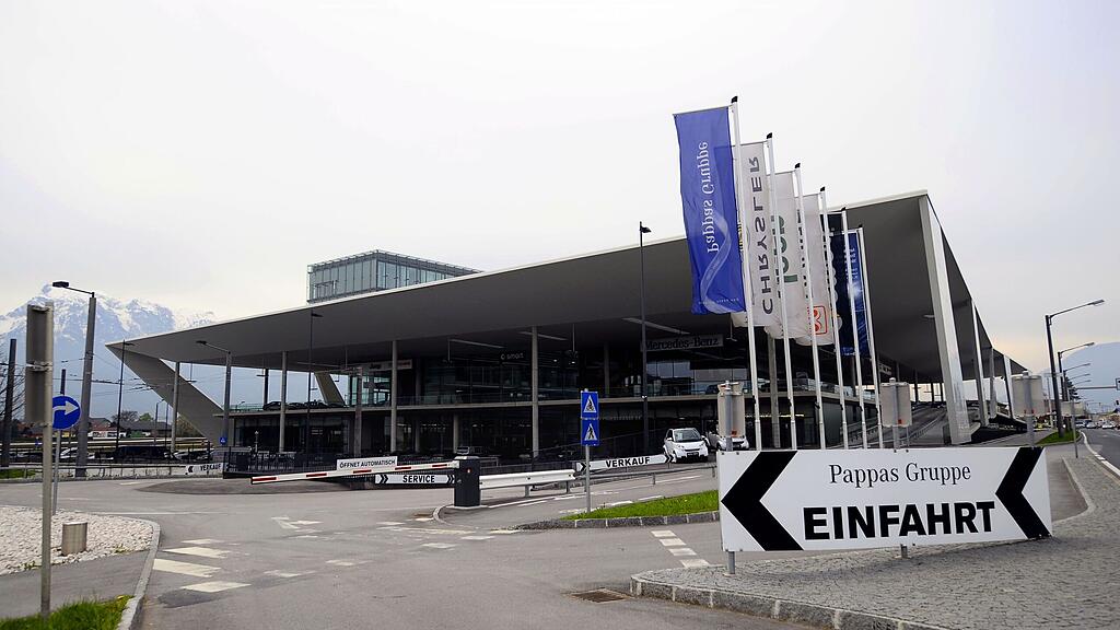 Die Mercedes-Benz-Pappas-Zentrale in Salzburg .
