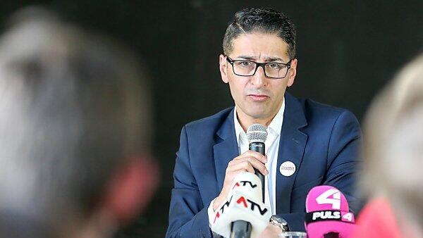 Dönmez fühlt sich bei Grünen nicht mehr wohl