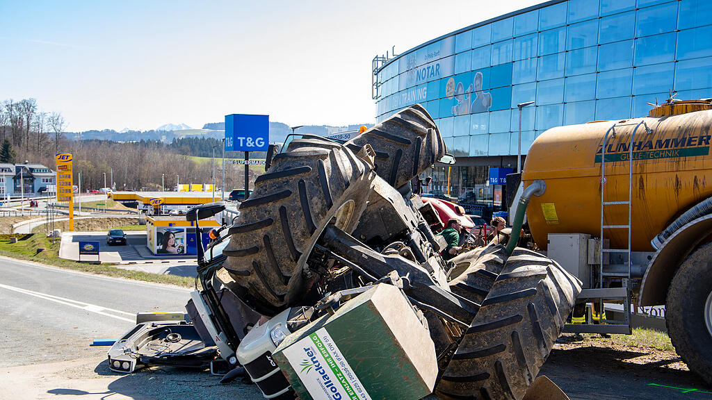 20210330_fmt_traktor_vu_seekirchen_mw-4.jpg