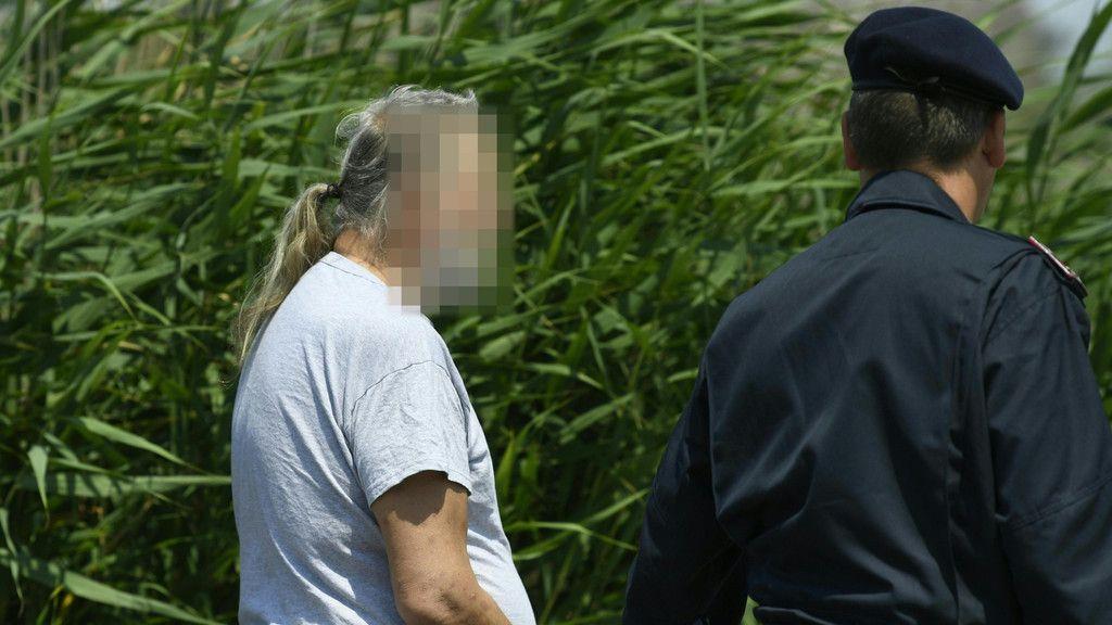 Tatrekonstruktion am Neusiedler See