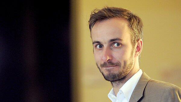 Hunderte Anzeigen gegen Böhmermann