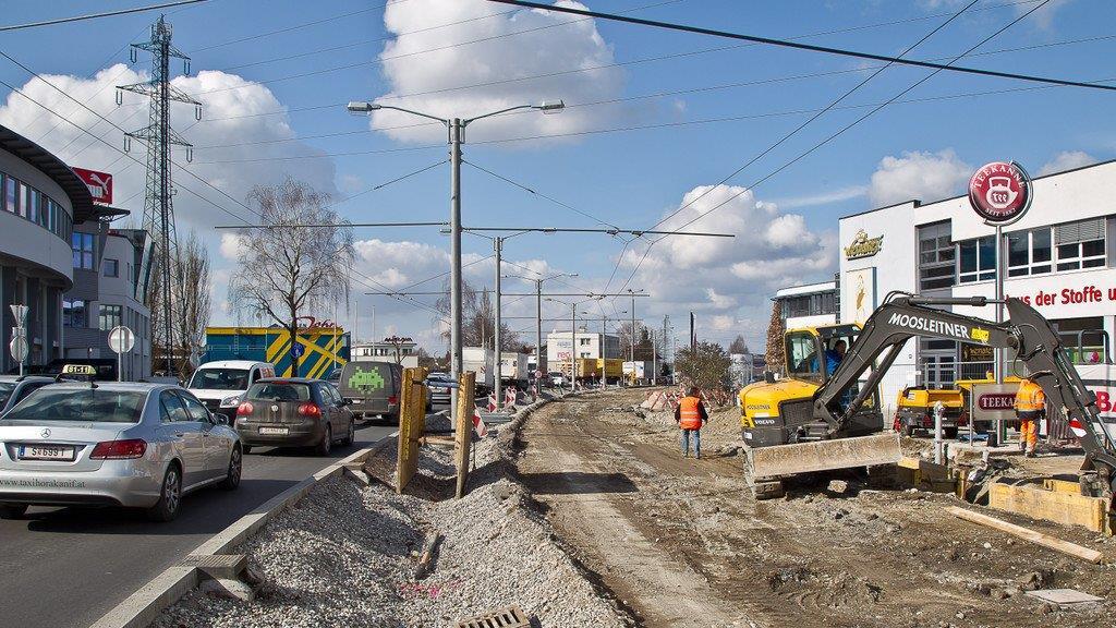 Baustelle auf Münchner Bundesstraße sorgt für Stau