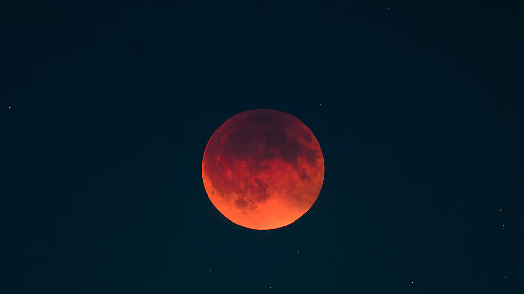 Mondfinsternis über Wien