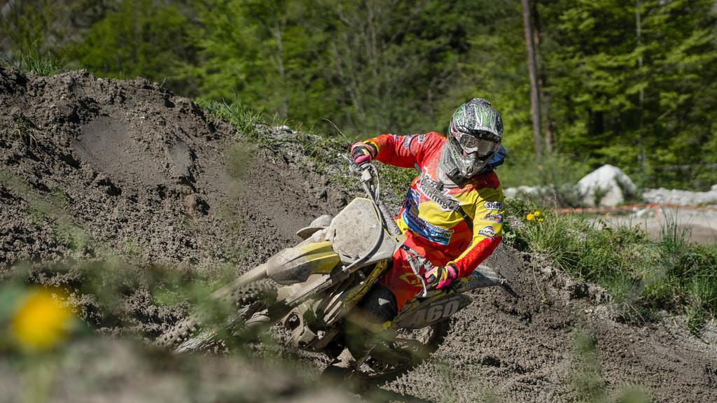 XBOWL MOTOCROSS RACE III