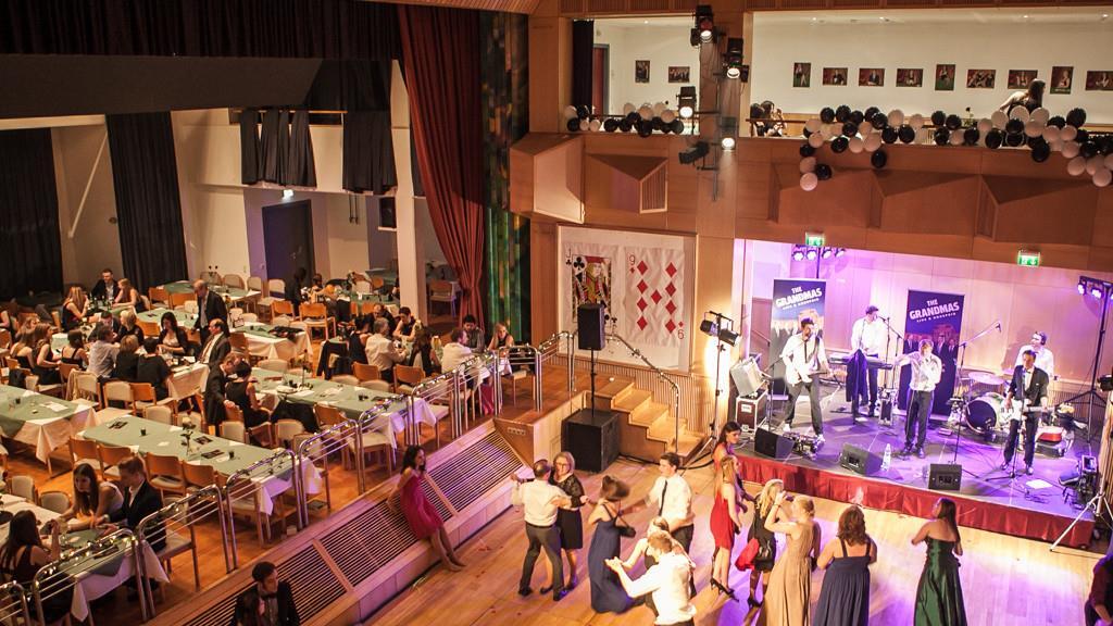 Ball der HAK Neumarkt, I