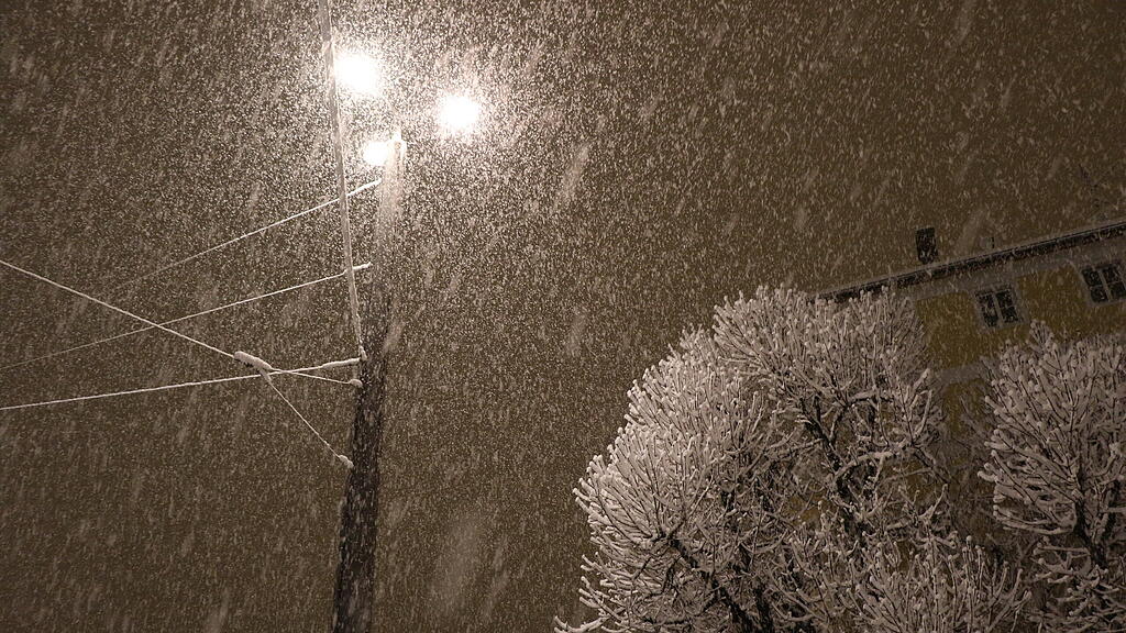 Wintereinbruch in Stadt Salzburg