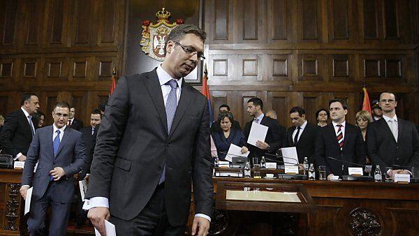 Vucic ruft auch serbische Minderheit im Kosovo auf