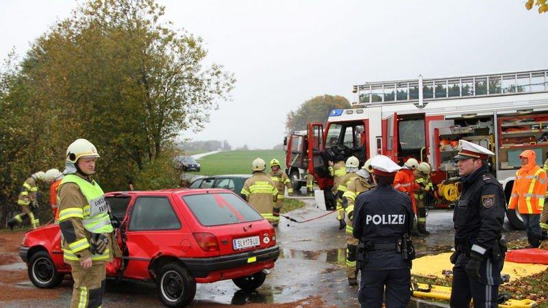 Einsatzübung in Lamprechtshausen I