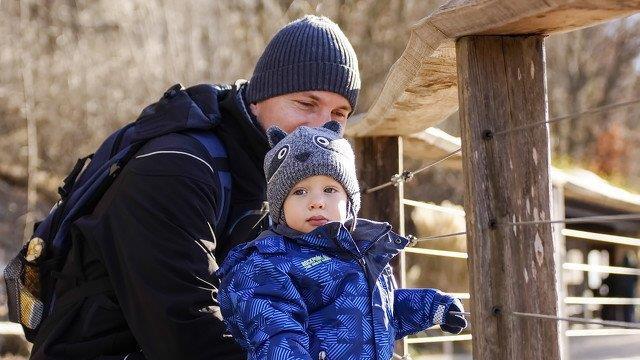 Warten aufs Christkind im Zoo