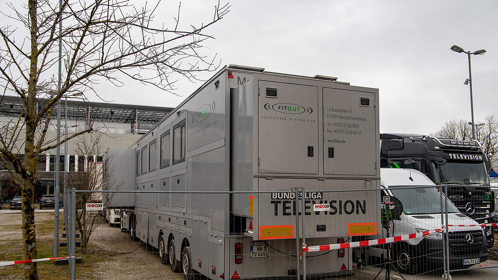 20220216_fmt_kein_parkplatz_bullenarena_mw-1.jpg