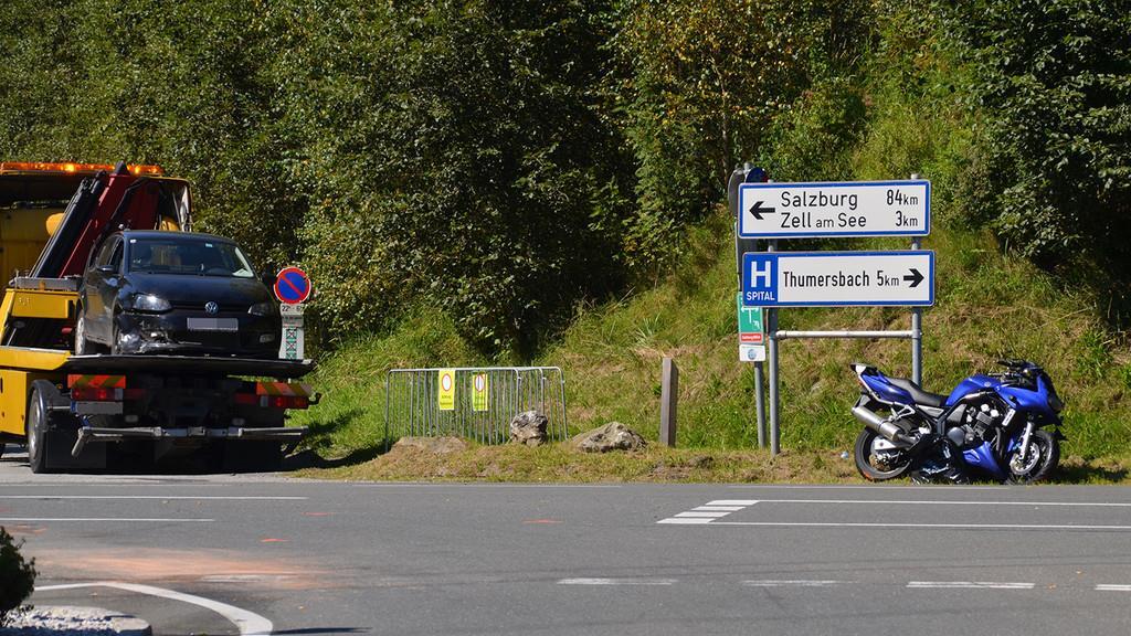 Zwei Verletzte bei Unfall in Bruck