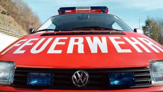 Die FF Schneizlreuth war zu Reinigung der Straße und zur Absicherung vor Ort.