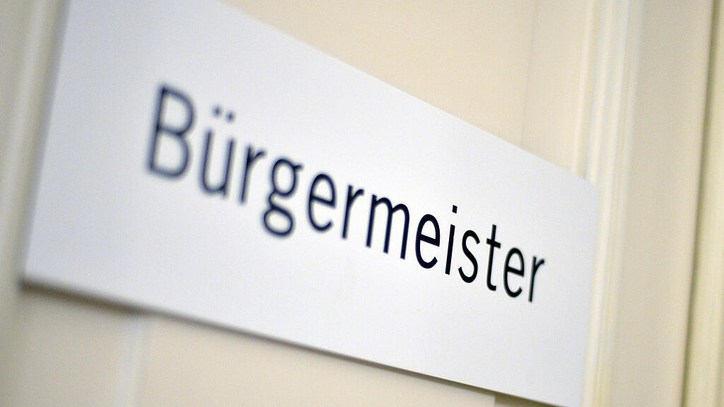SB, Bürgermeister, Schild