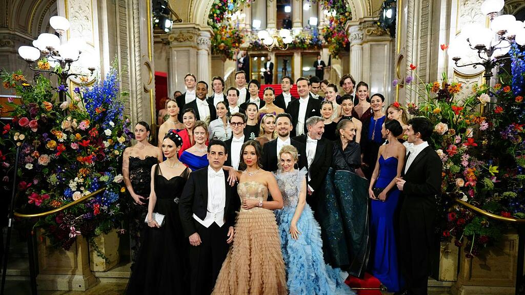 Wiener Opernball 2025: Roter Teppich