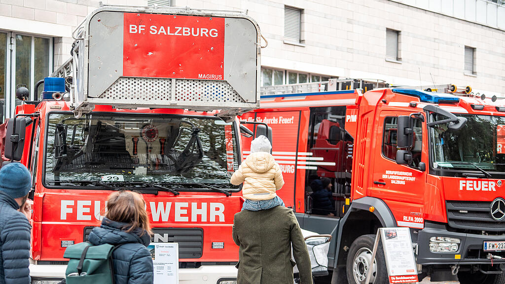 Tag der Offenen Tür bei der Berufsfeuerwehr Salzburg