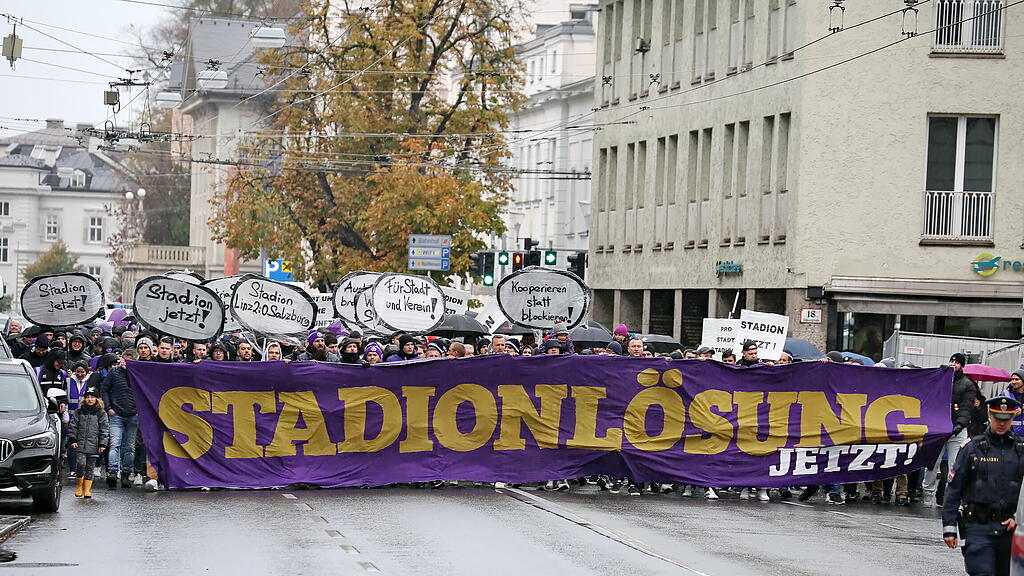 20221105_fmt_austria_demo_stadion_KJ009.JPG