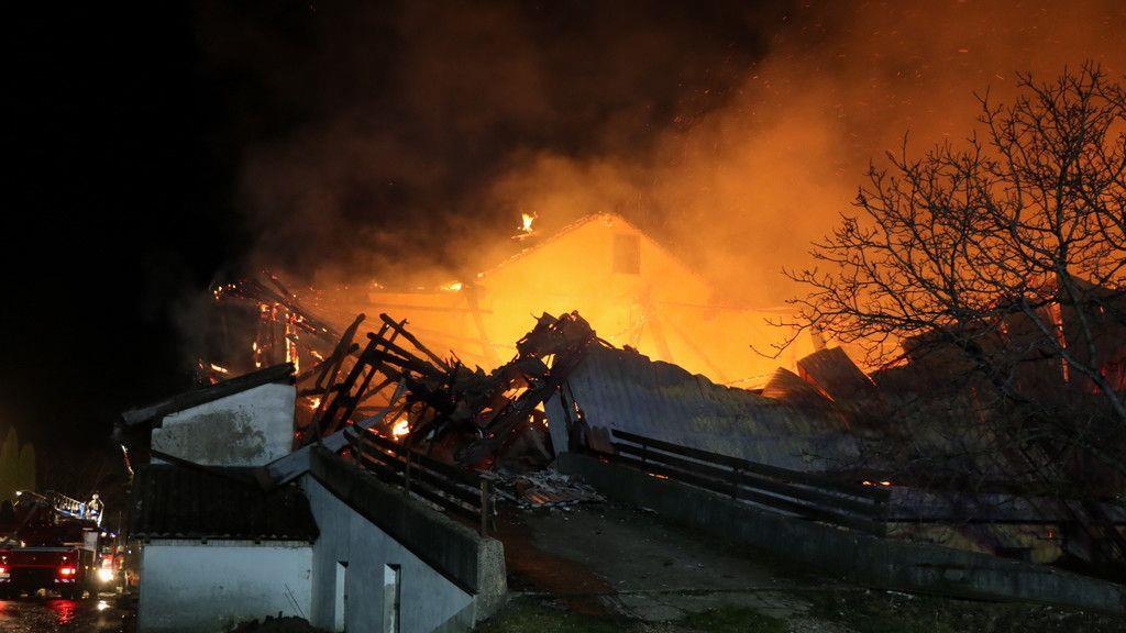 Alarmstufe 4: Großbrand in Seekirchen