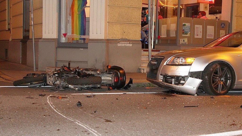 Crash in der Gabelsbergerstraße
