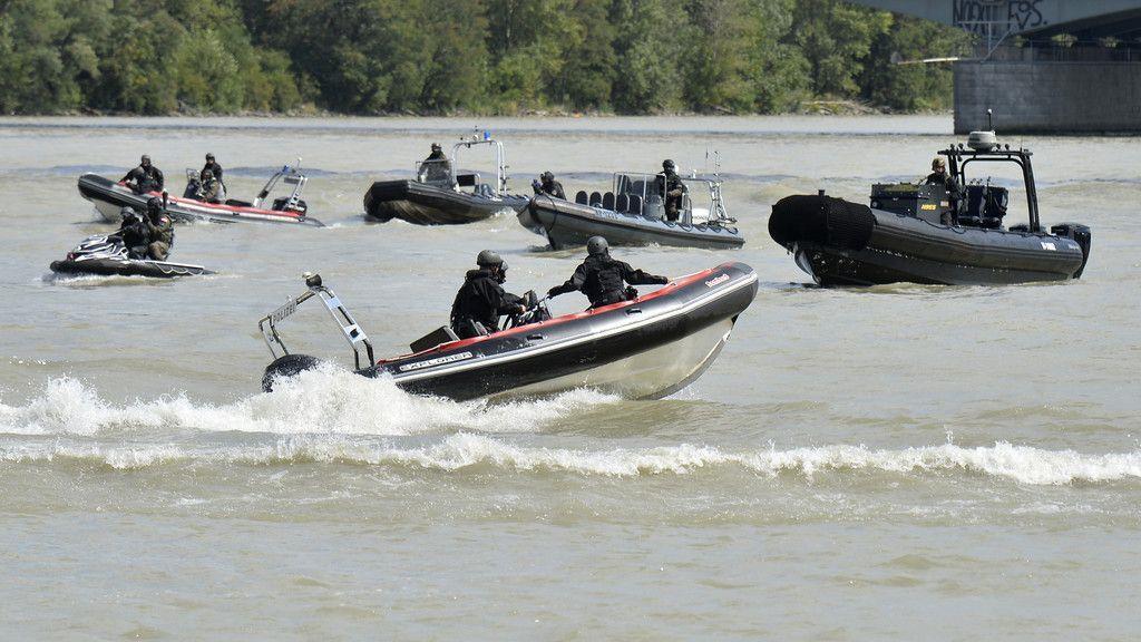 Terrorübung auf der Donau