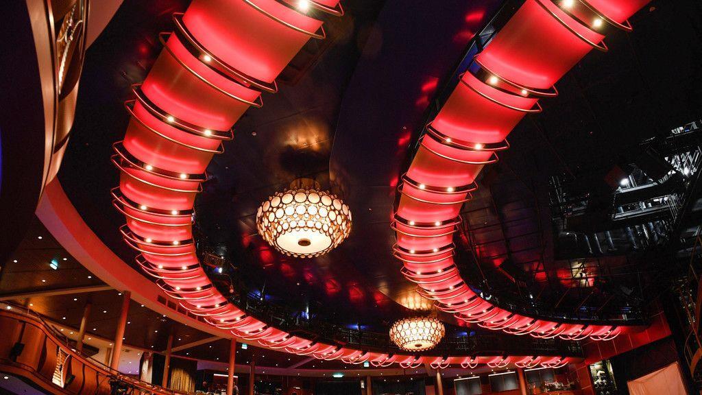 Die "Symphony of the Seas"