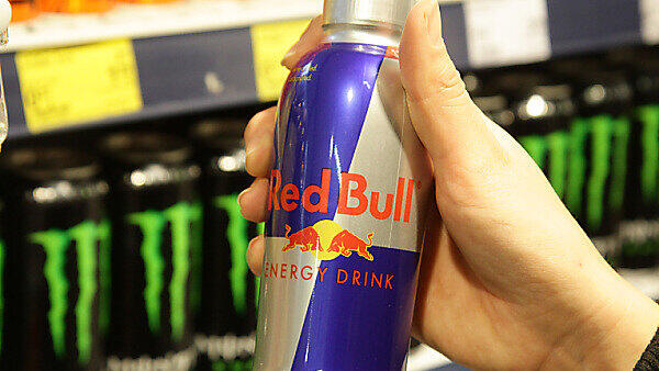 Kinder und Jugendliche sollen keine Energydrinks mehr kaufen können