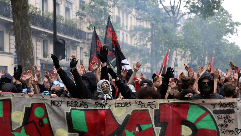 Zusammenstöße am Rande von Anti-Macron-Demo