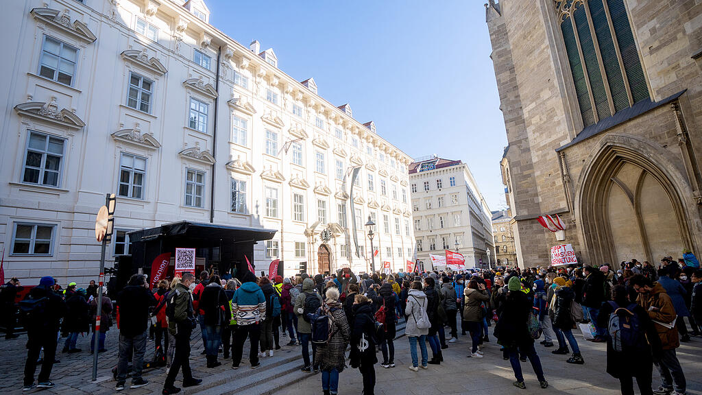 Kindergarten-Personal streikt in Wien