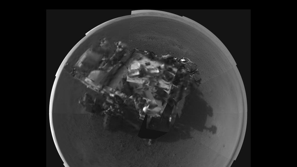 Marsrover "Curiosity" sendet farbiges Panorama-Foto