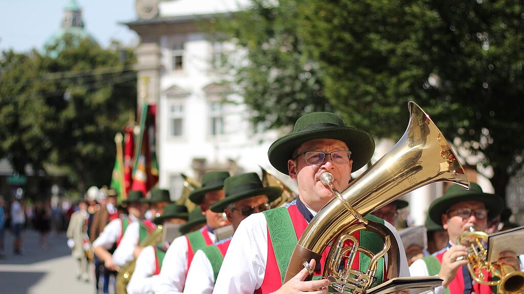 400 Jahre Hl Erentrudis und Erntedankfest