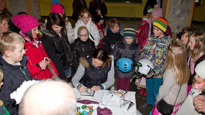 Fenninger-Autogrammstunde in der VS Adnet