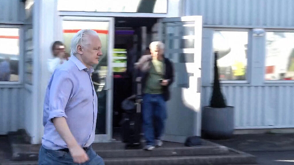 Julian assange frei