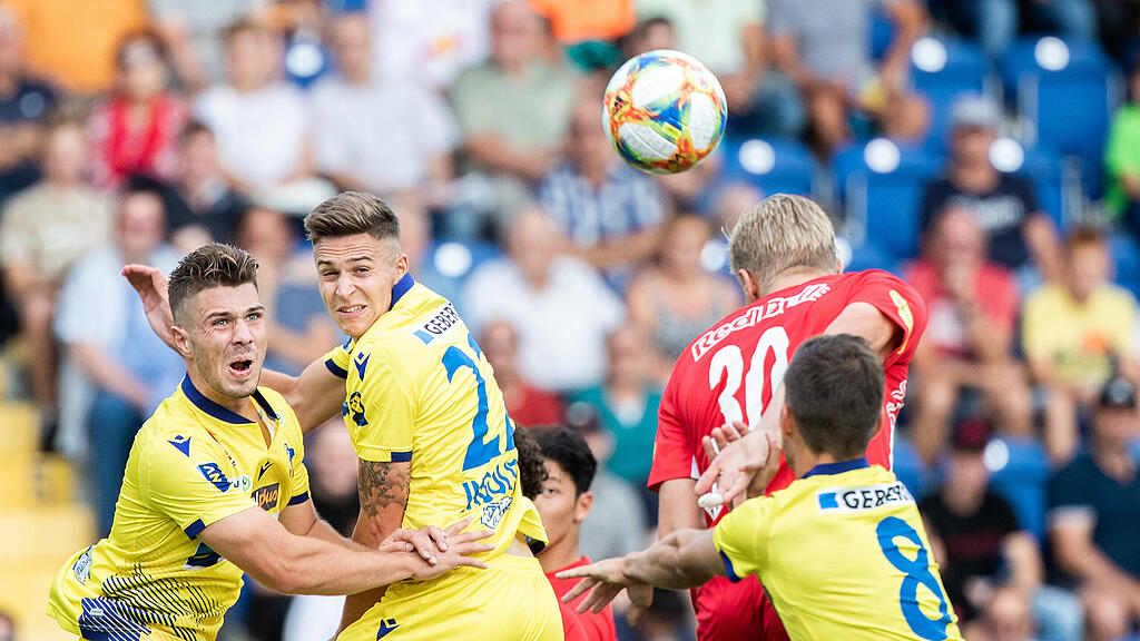SKN St POelten - Red Bull Salzburg