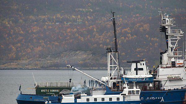 "Arctic Sunrise"-Besatzung nach Murmansk gebracht