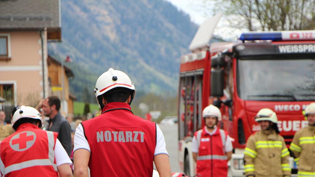 100 Jahr Jubil\u00e4um der Feuerwehr Wei\u00dfpriach