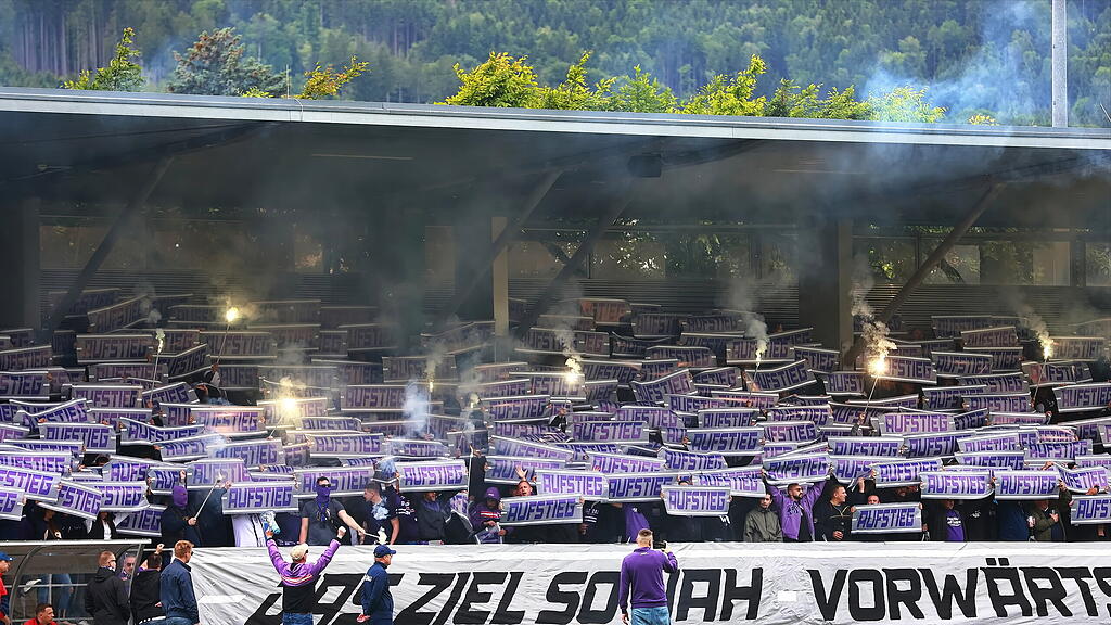 Regionalliga West: Wals-Grünau gegen Austria Salzburg
